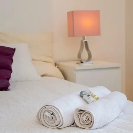 Queen's House Lapa, Boutique Apt 2 Bedrooms With Ac Διαμέρισμα