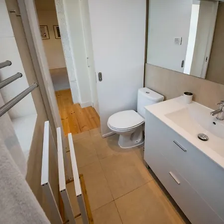 Queen's House Lapa, Boutique Apt 2 Bedrooms With Ac Lisboa